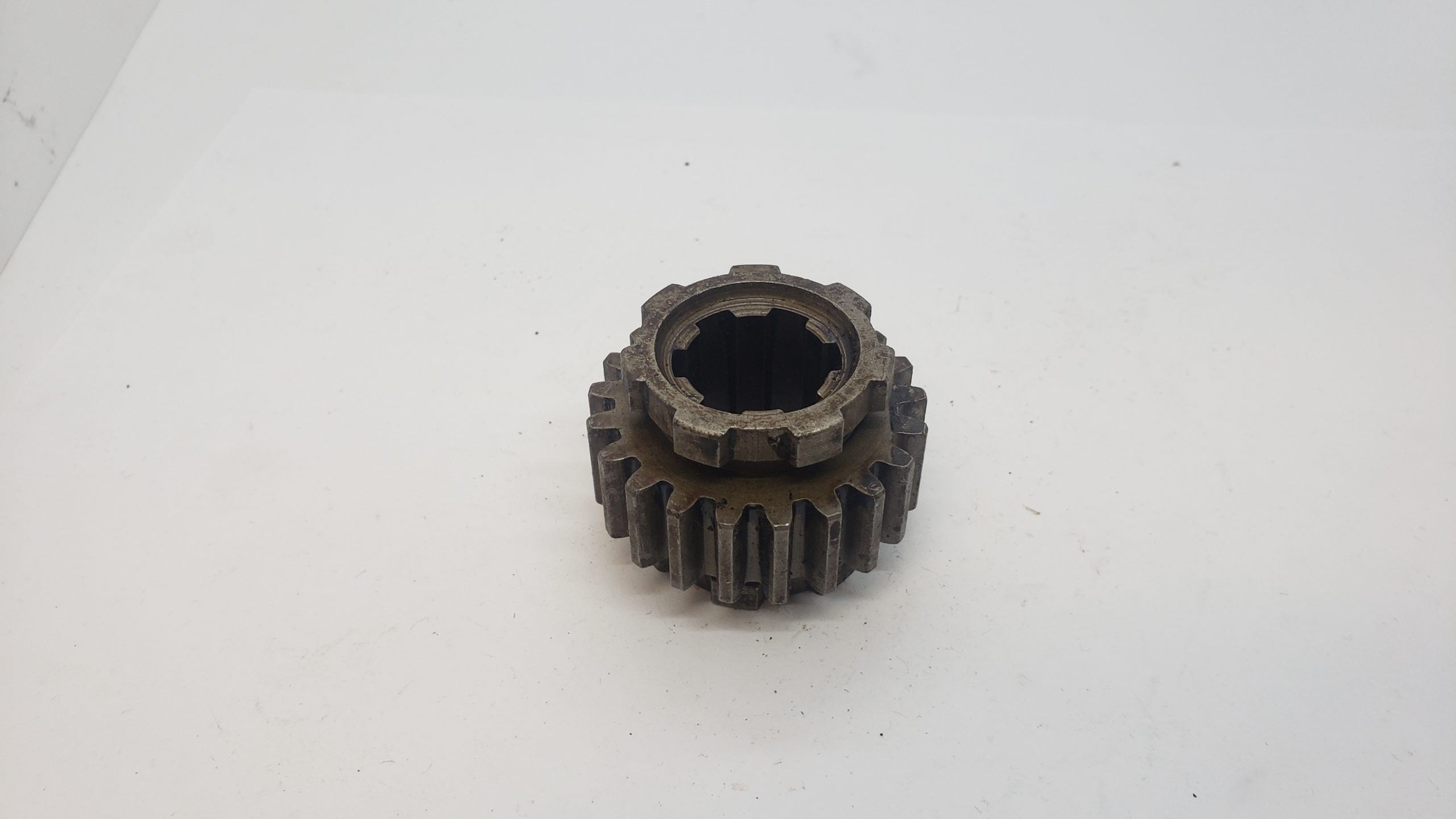 57-3994 Mainshaft 2nd Gear 21T (57-1922)