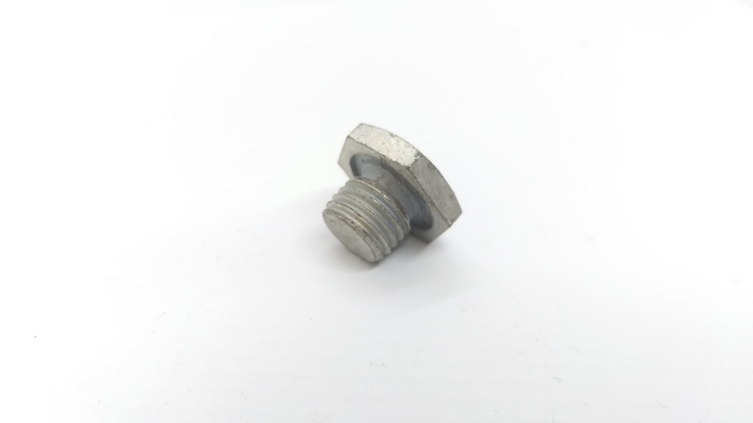 40-1034 Crank Case Plug, 1/2 x 16 x 3/8