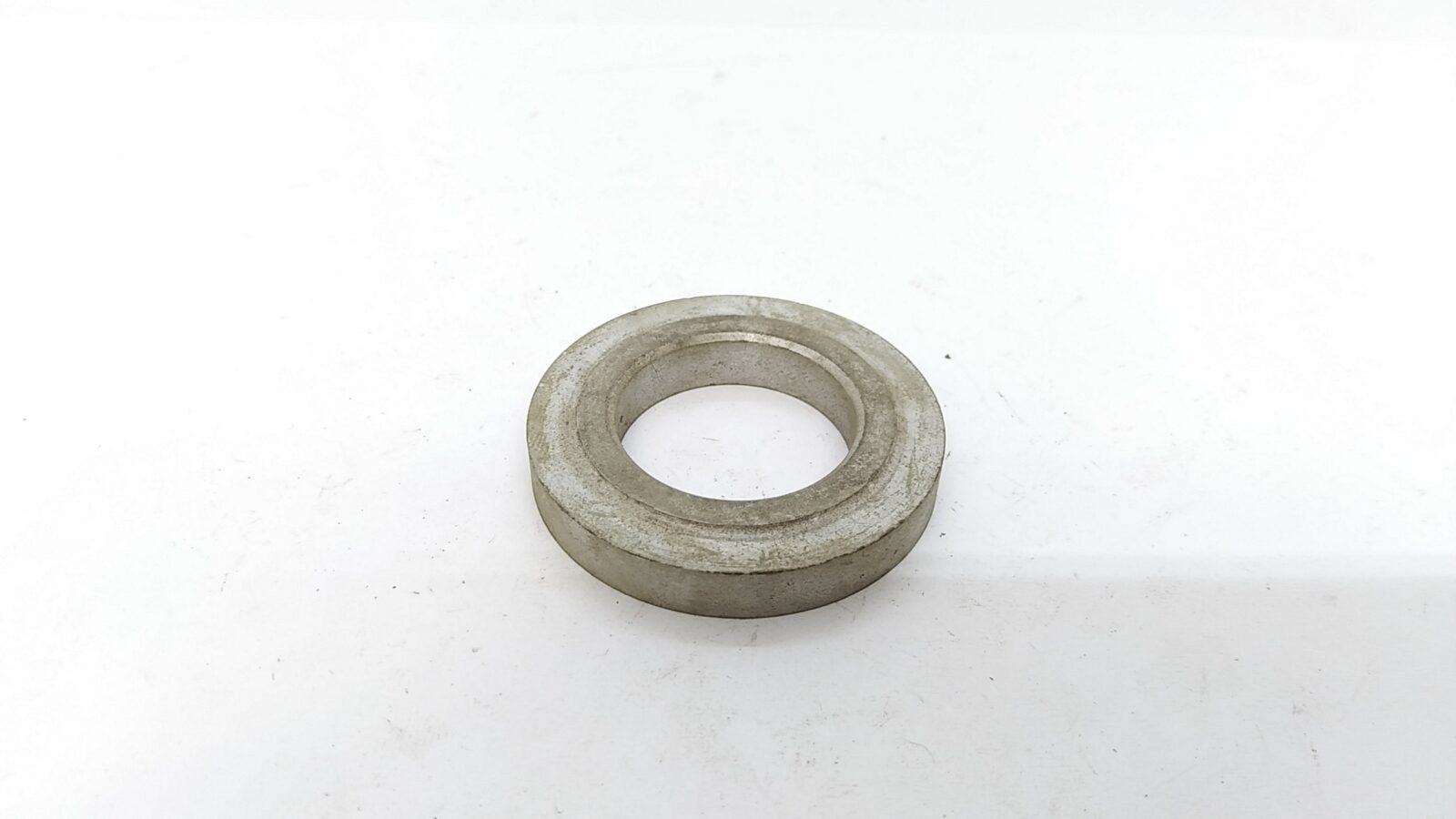 67-6078 Collar, Rear Hub, B31/B32/B33/B34