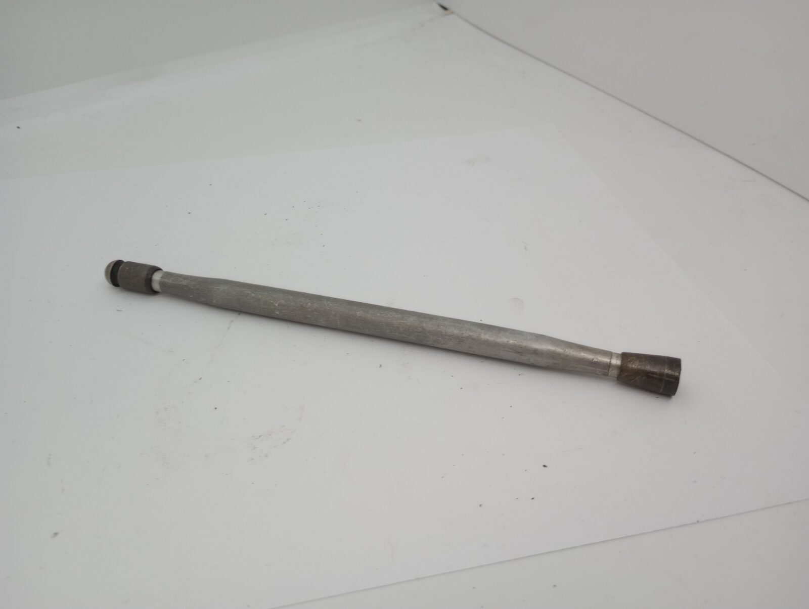 067941 Commando Exhaust Pushrod - USED