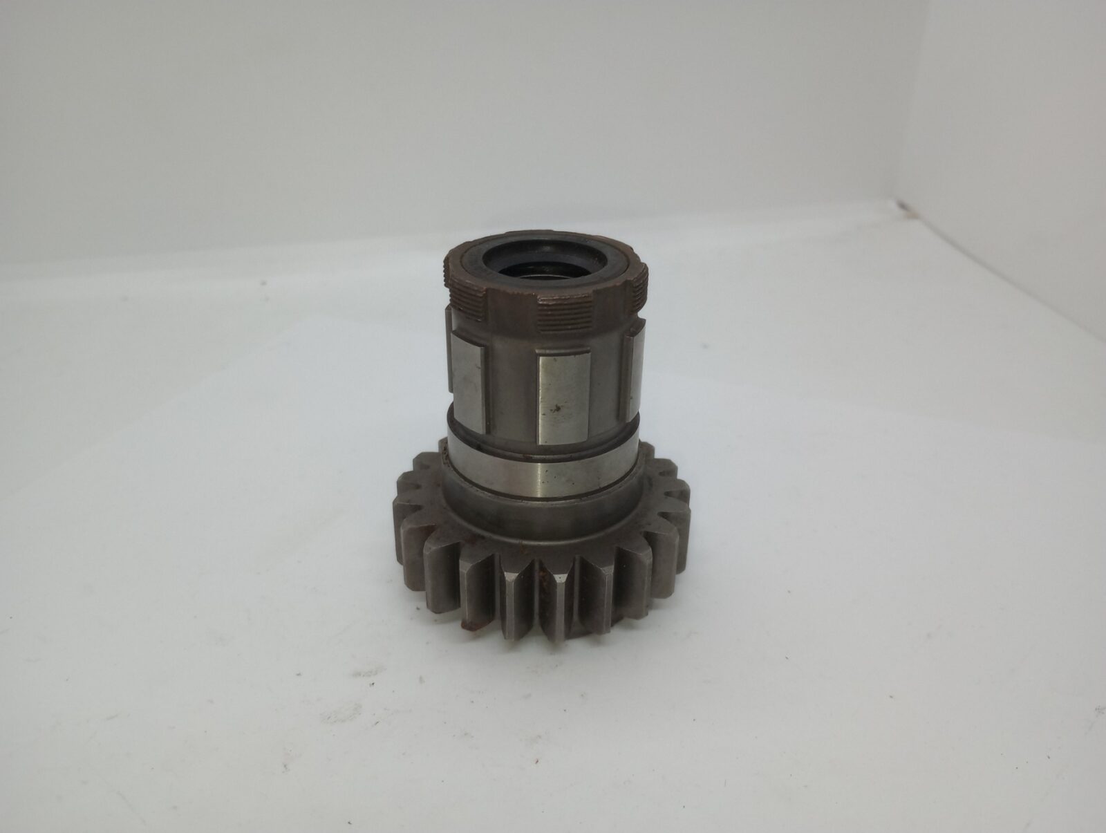 57-4780 Gear, Mainshaft 5th, Triumph 750, T140, TR7 – Morrie