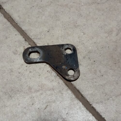 82-4230U Used Right Hand Rear Engine Mounting Plate T-100