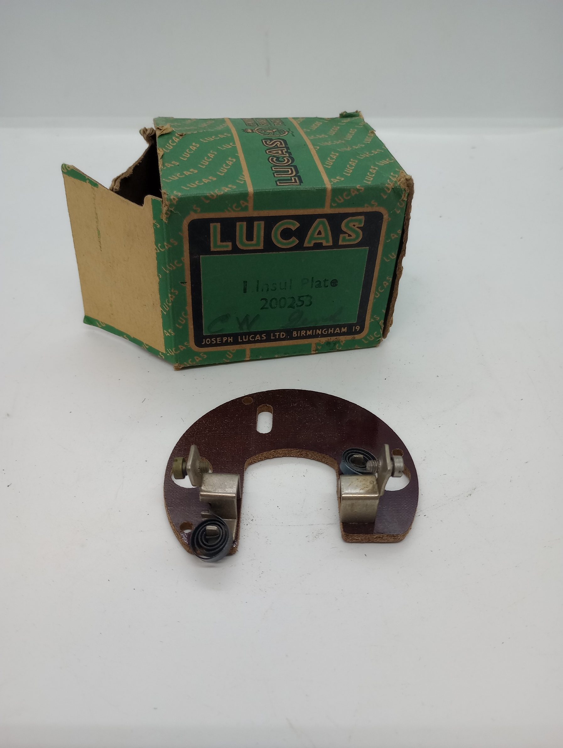 200253 NOS Lucas Generator Insulator Plate, Brush Holder