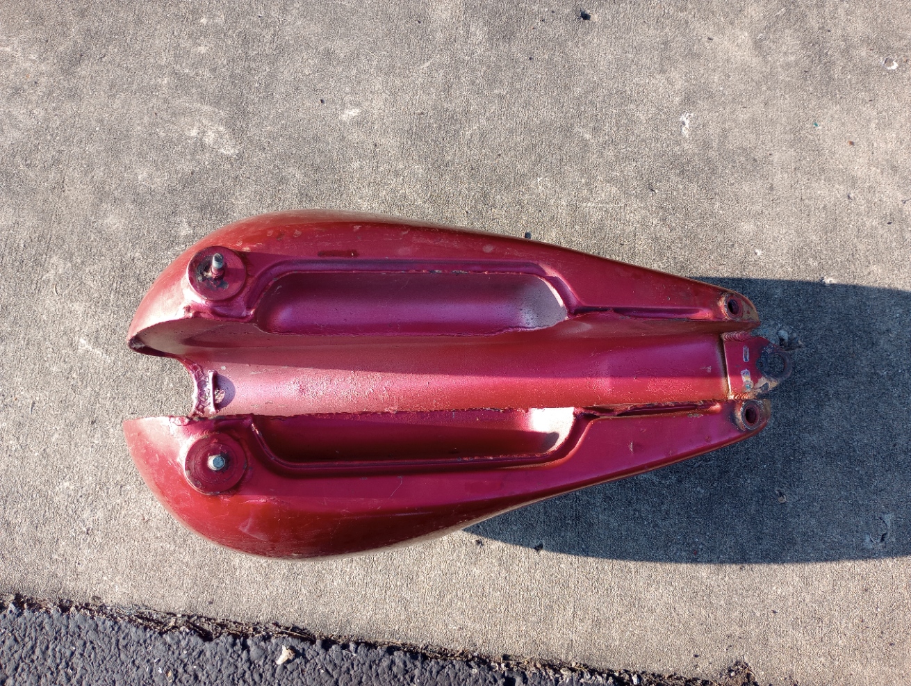 82-6728 Triumph T120, TR6, Fuel Tank,