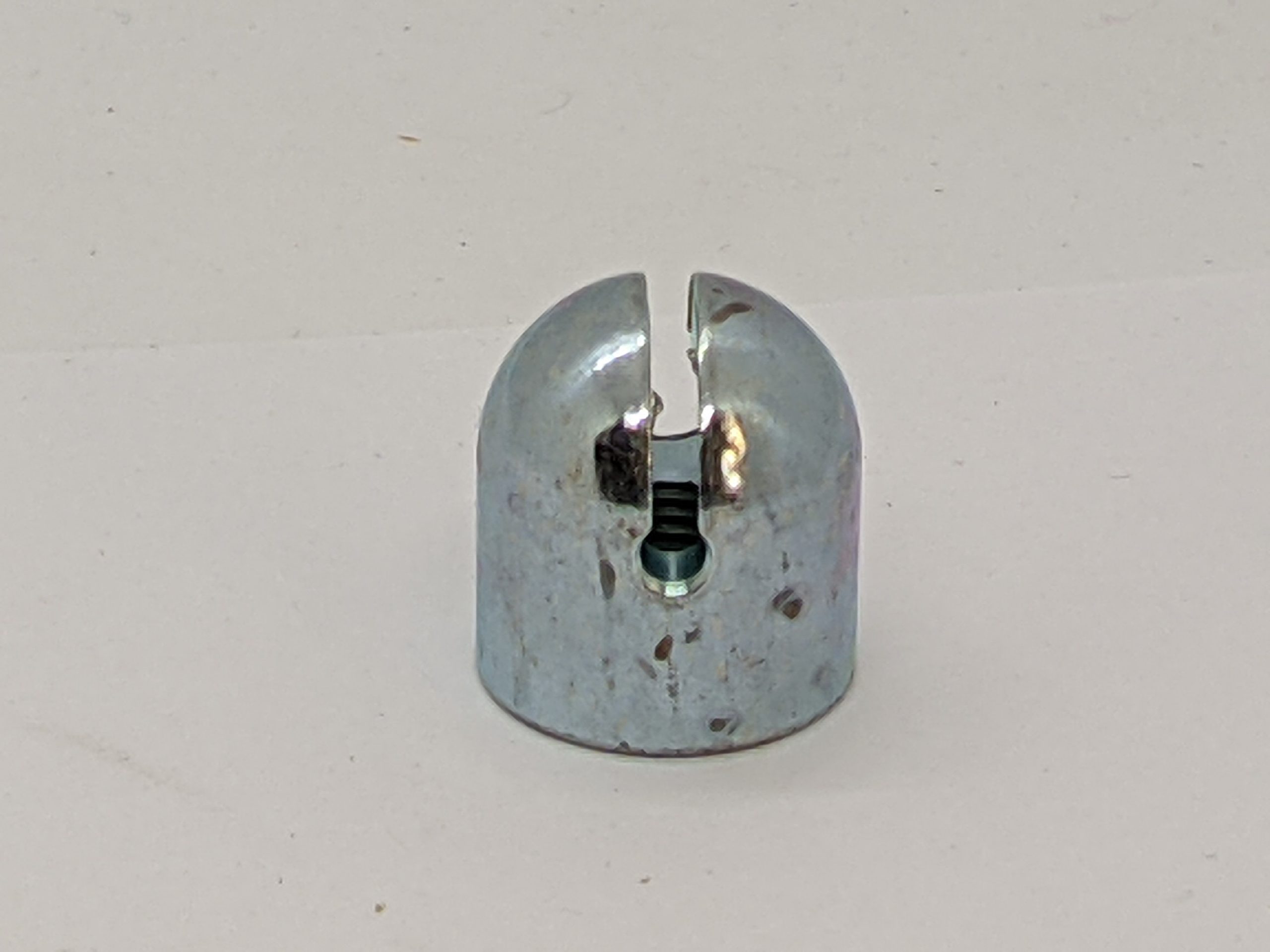 37-1640 Brake Cable Abutment, Front Wheel - Image 2