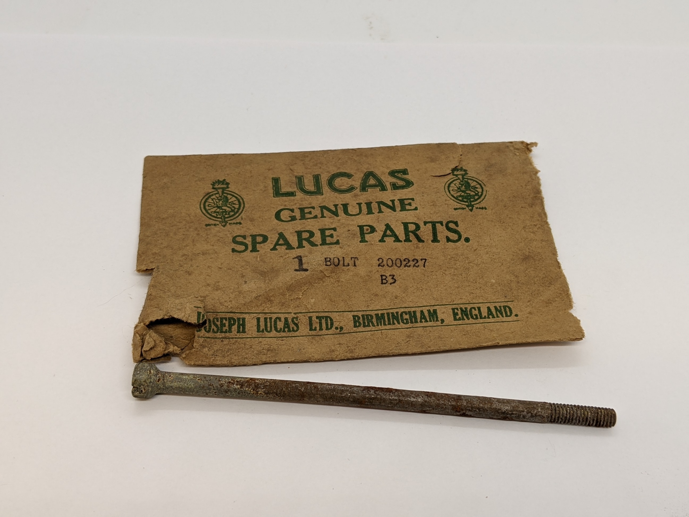 200227 Bolt, Dynamo E3L, E3LM, Hex, 4 3/8" - NOS Lucas