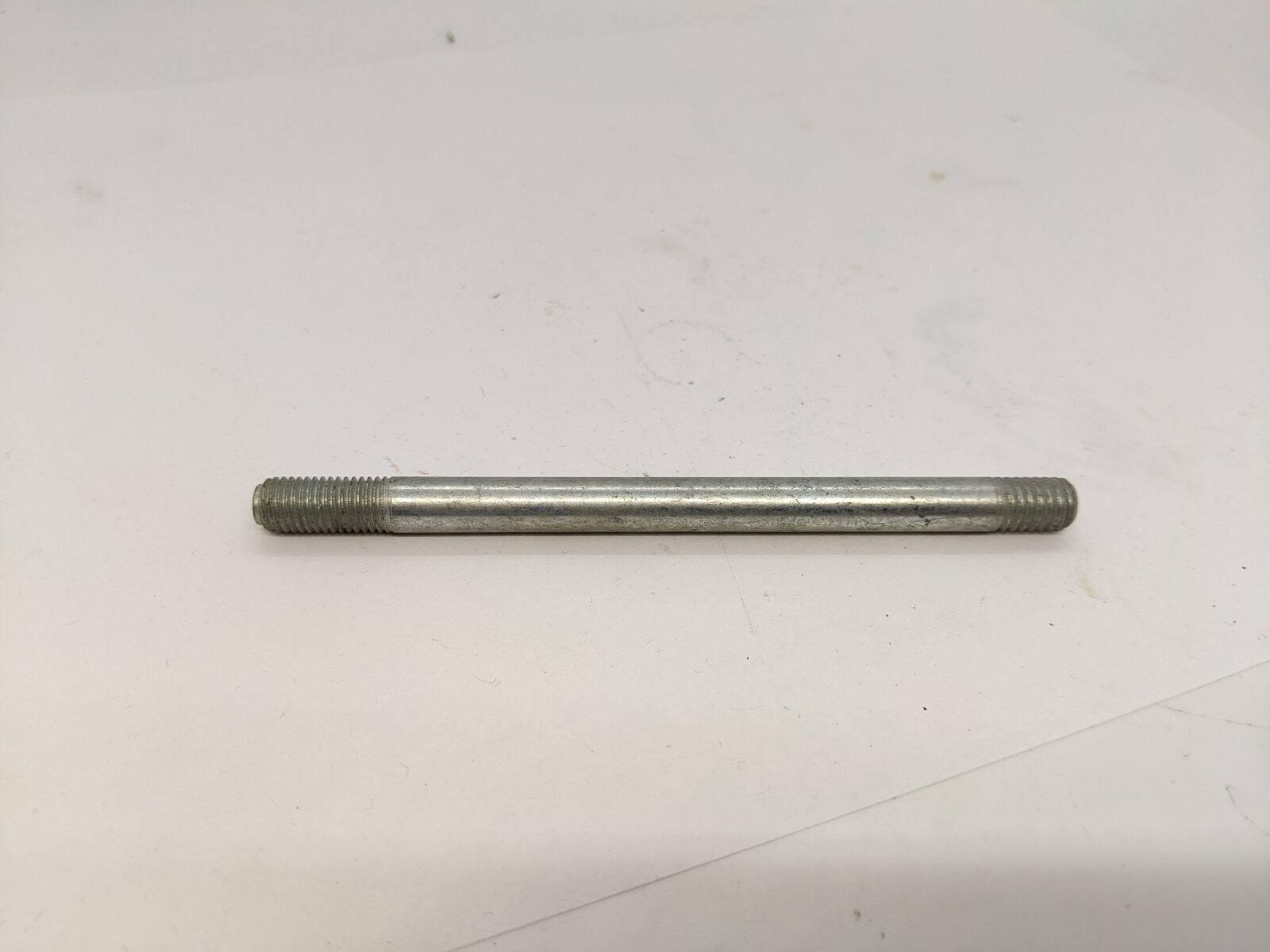 14-1431 Gearbox Cover Stud, T150