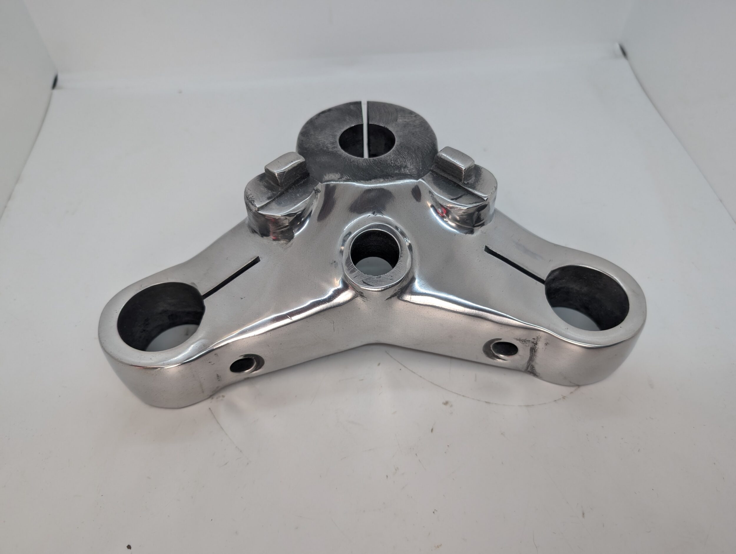 97-4183 Bottom Yoke, Triumph X75/Hurricane