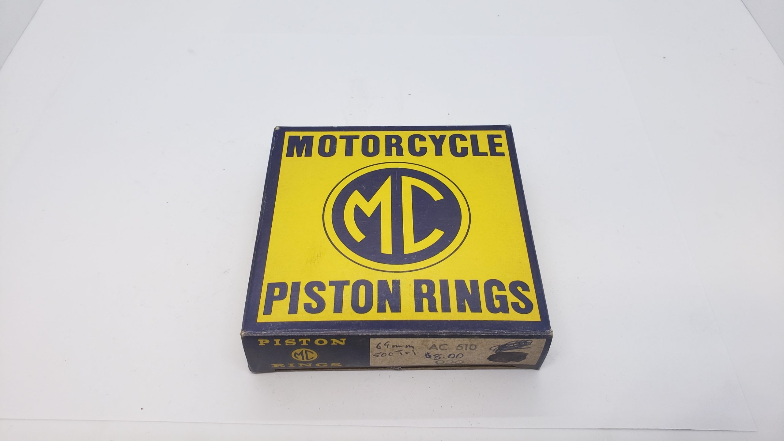 70-6893 / 70-6894 Piston Ring Set Triumph 500 +.030″ MC Brand - Image 2