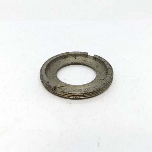 67-6076 Wheel Bearing Lock Ring, Rear, LH Thread