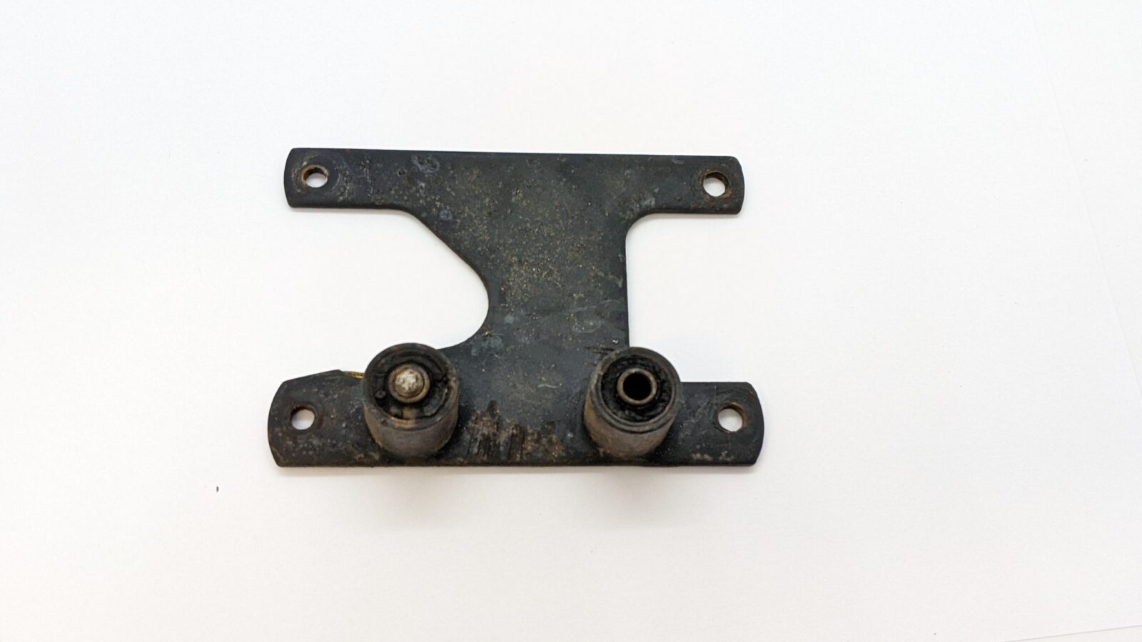 97-1946AU Speedometer/Tachometer Mounting Bracket