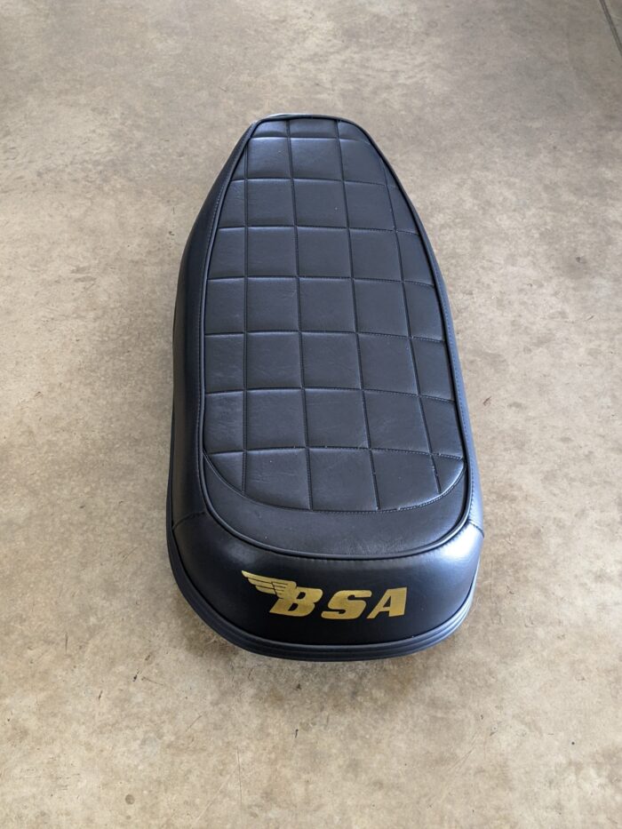 83-3633B Dual Seat, Black with Squares, BSA A65 2
