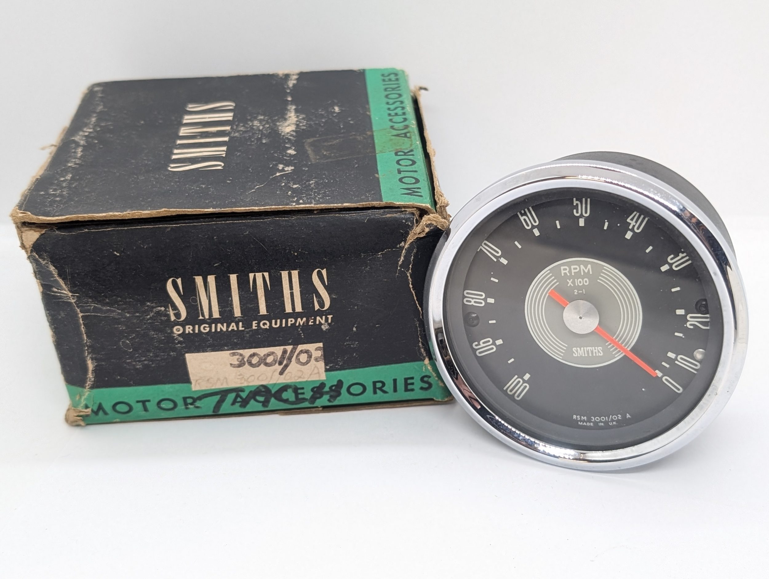 RSM3001/02 Smiths Tach Early Triumph 2:1 - NOS