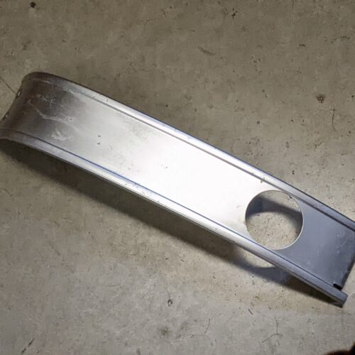 83-4256U Alloy Gas Tank Center Trim, A65 - USED