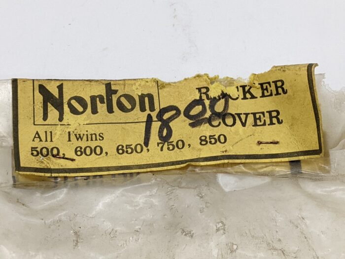 067694/067695 Finned Norton Rocker Box Covers - NOS