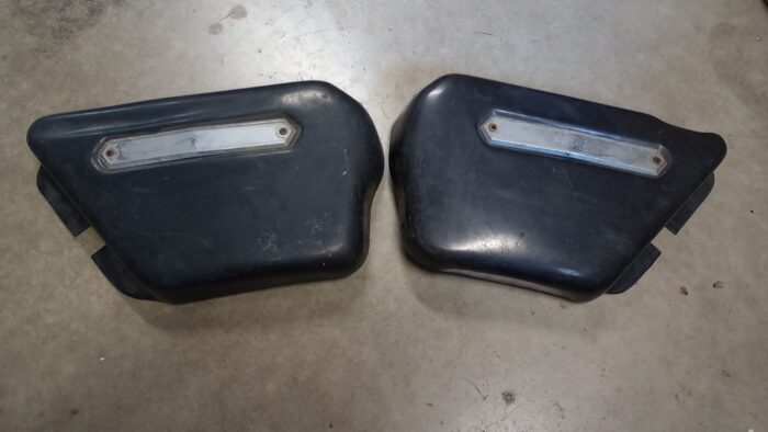 83-7152/7153U Triumph Right/Left Hand Side Panels T140E, TR7, Plastic Used