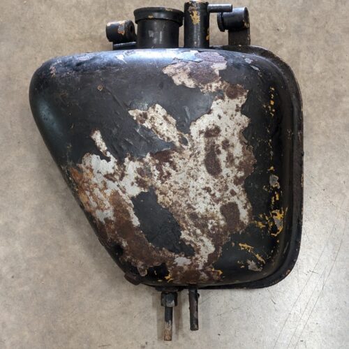 82-6877U1 Oil Tank, Tri 500/650, 1966-1970 - USED #1