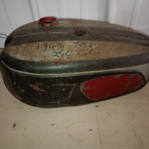 82-9479 Gas Tank, Triumph TR25W - USED