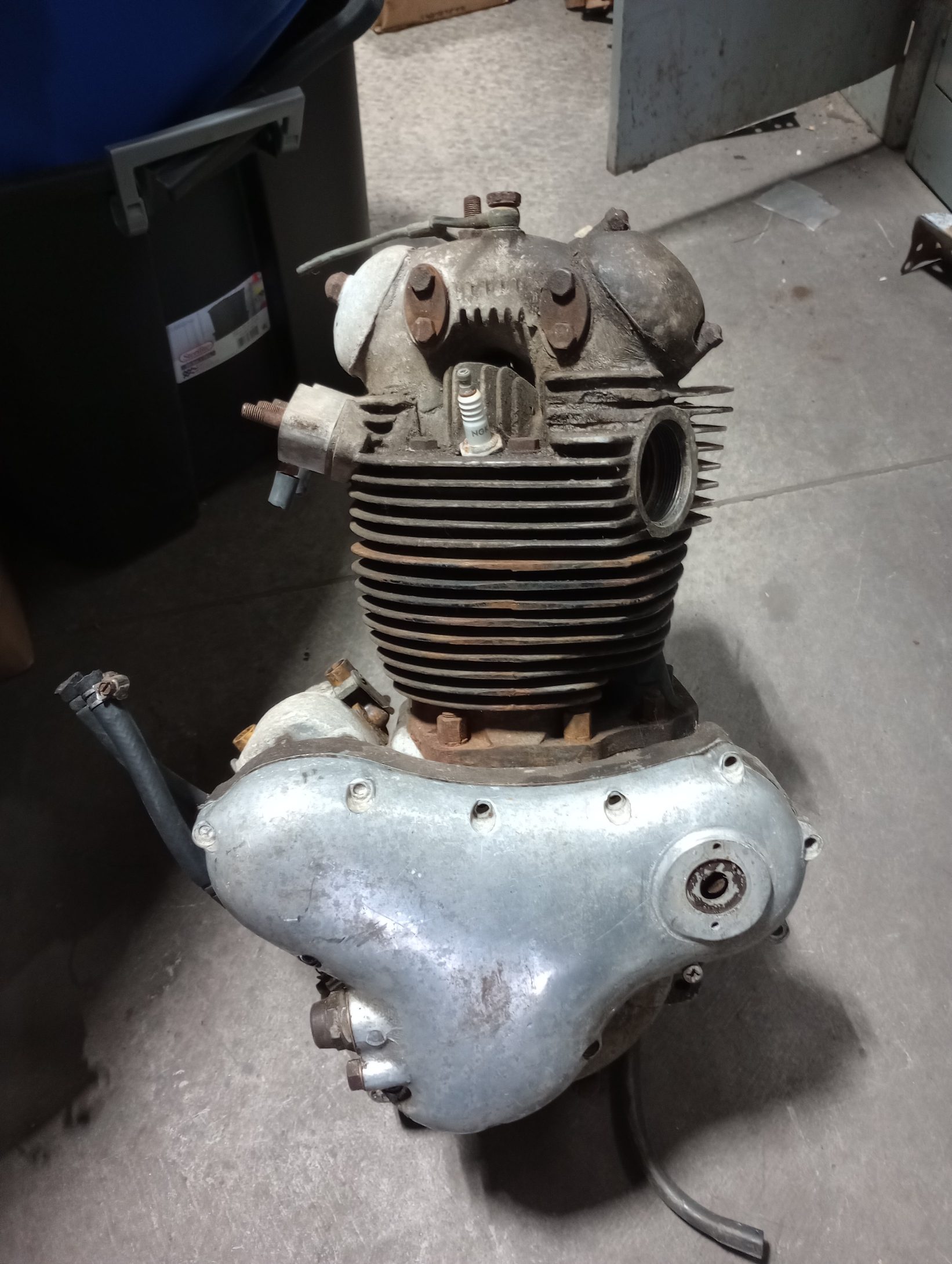 1965 Norton Atlas Slimline Project VIN: 20 115XX 24990, nm24990, nm22568, nm50229, nm20700, nm15621, nm25115, nm23263, 22586, 50229, 20700, 15621, 25115, 23263 -5