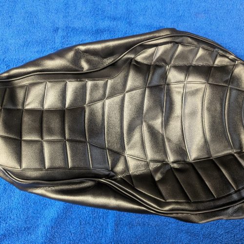 83-7131 Seat Cover, Black Dropside, Tri TR7/T140, 1978-1979