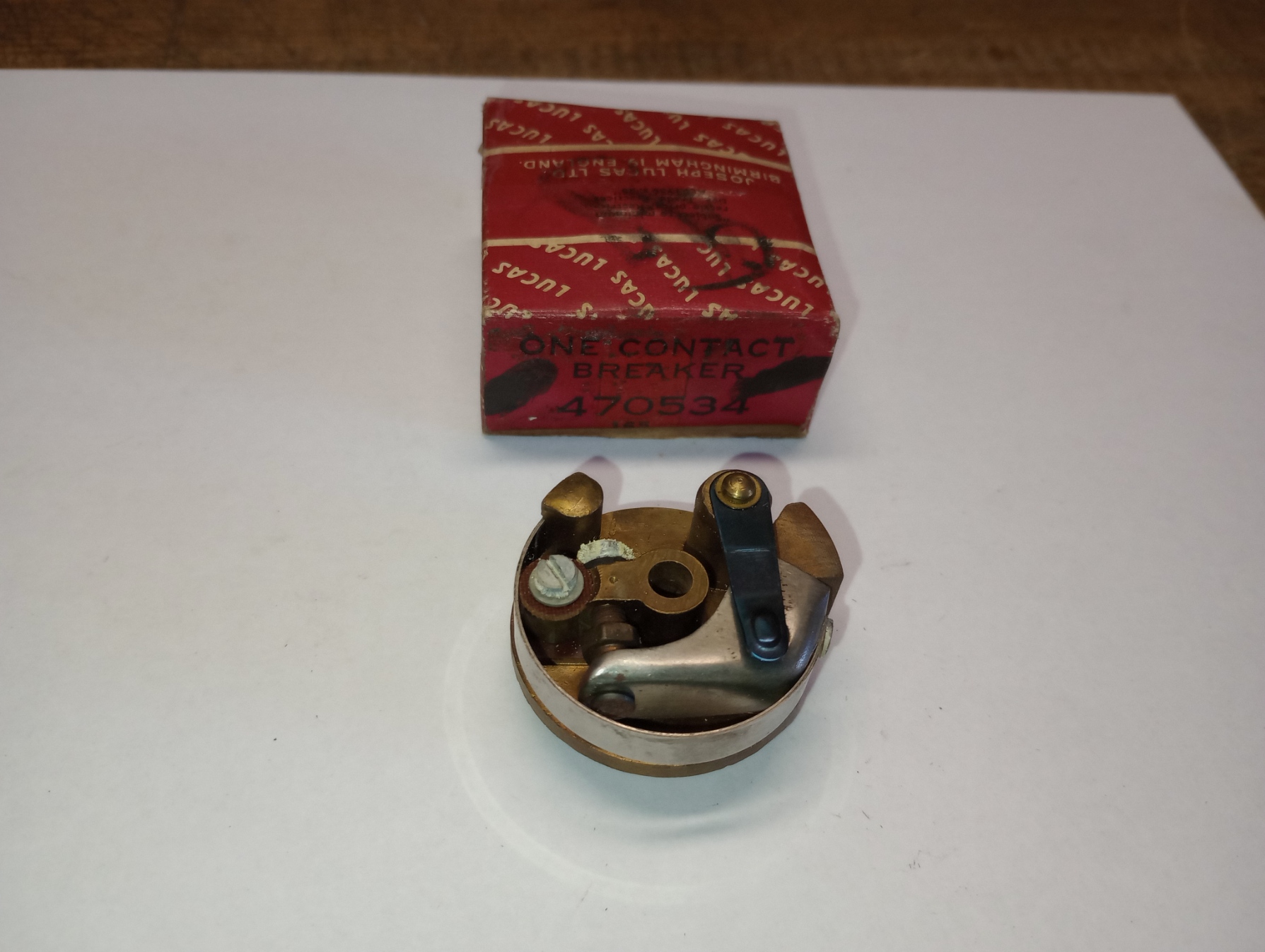 470534 NOS Lucas Magneto Contact Breaker Assembly
