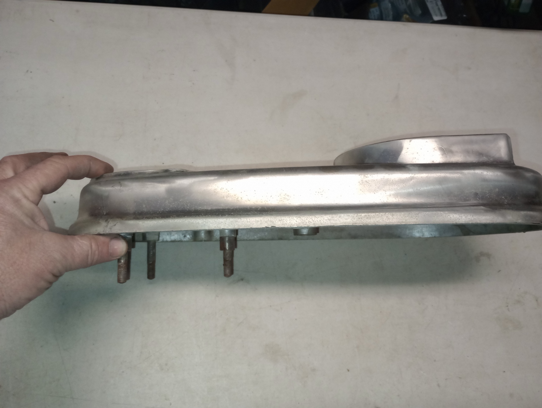 060374U Norton Commando 750 - 850 MK2 Chaincase Inner USED - Image 2