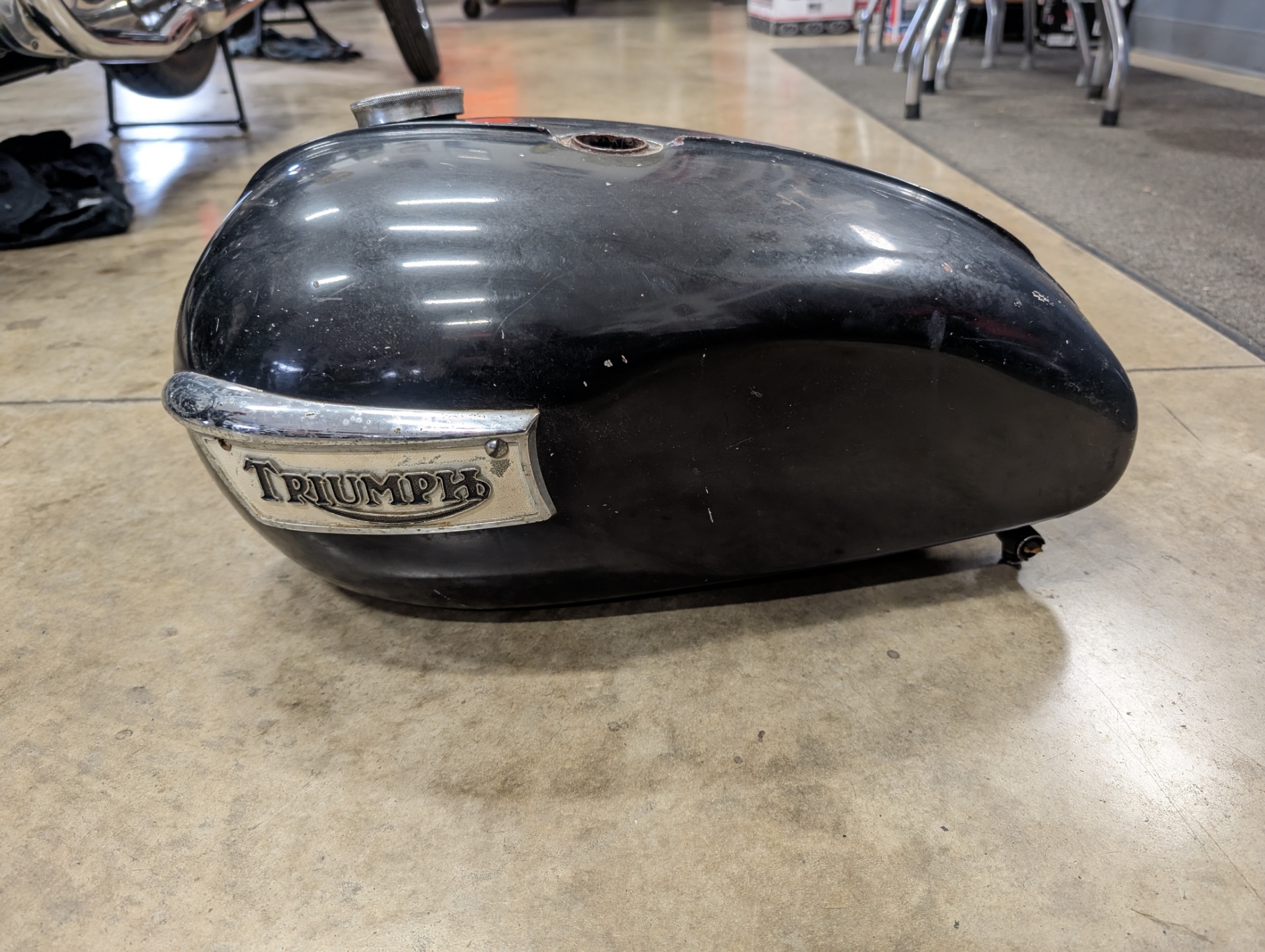 1971/1972 Triumph 650, 4 Gallon Gas Tank