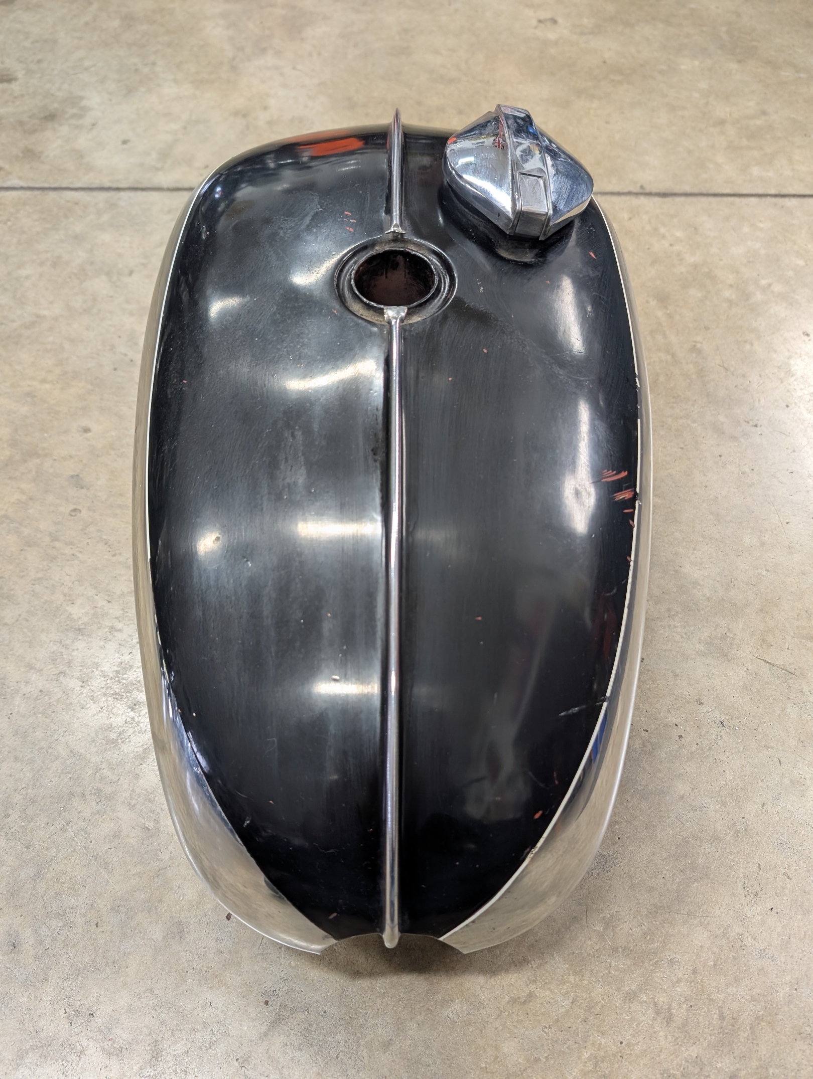 68-8188/B Gas Tank, BSA 650, Small US Tank, 1968-1970 - Image 3