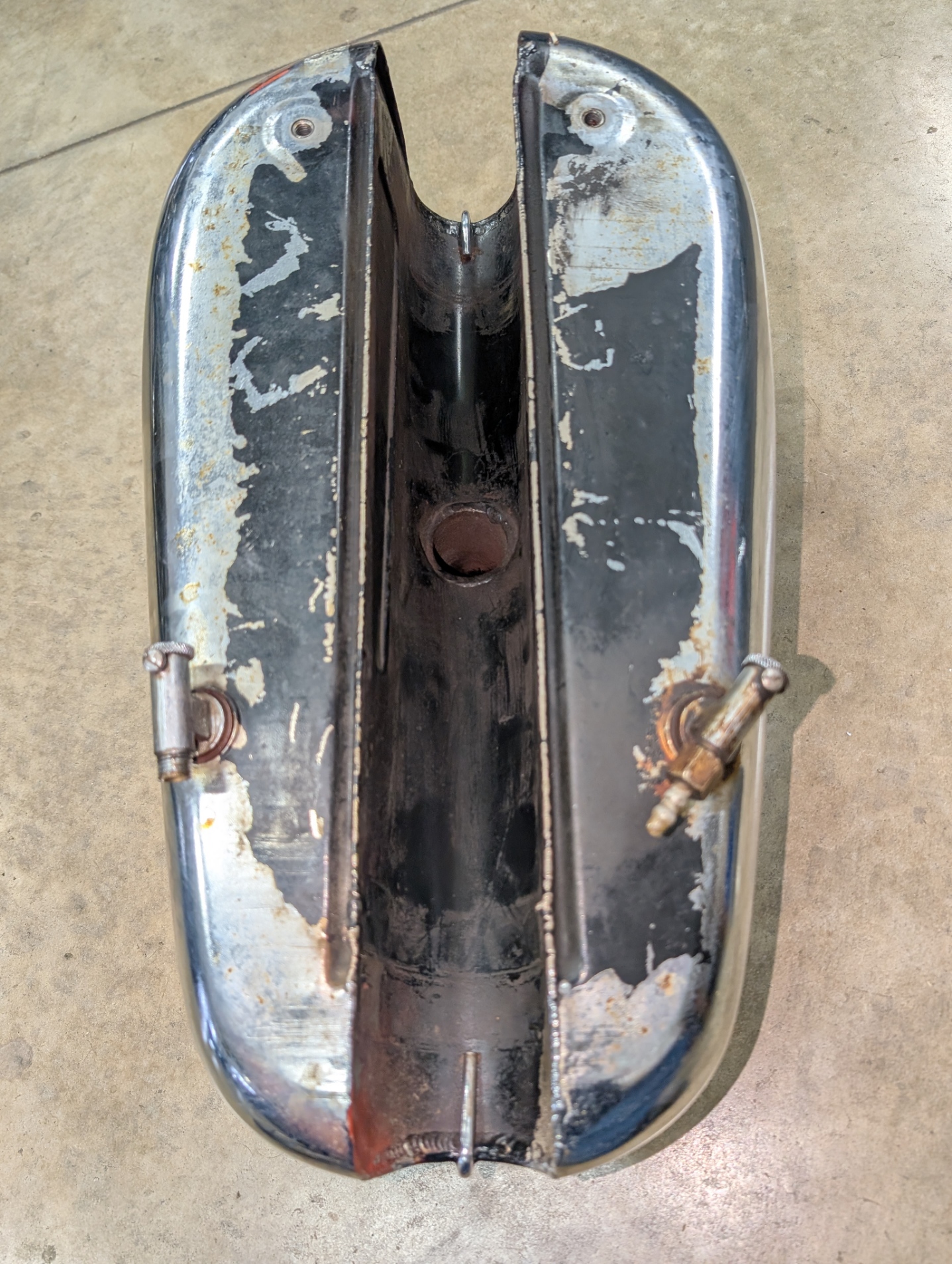 68-8188/B Gas Tank, BSA 650, Small US Tank, 1968-1970 - Image 5