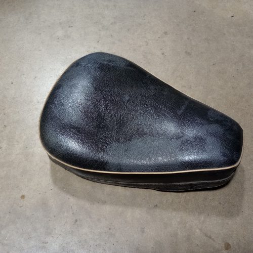 40-9100 BSA B40 Enduro Star Seat