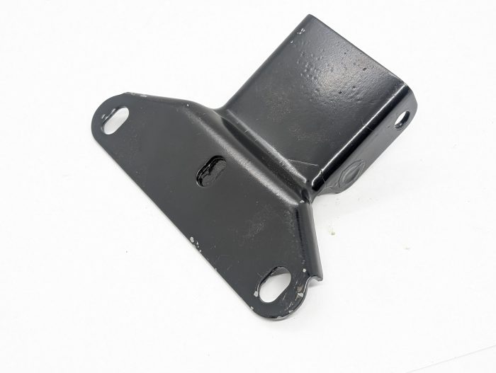060489U Cylinder Head Steady Bracket, Norton 750 – USED – Morrie's ...