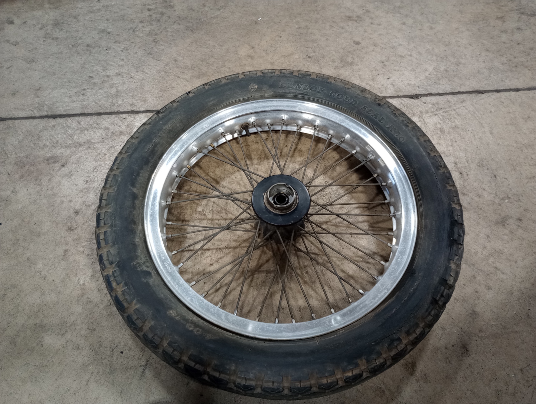 68-6086 BSA Spitfire Rear Wheel with Dunlop Alloy Rim - Image 2