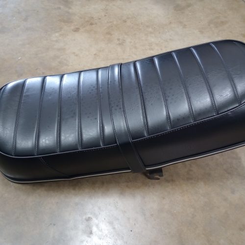 063183 Norton Commando Interstate Seat 750
