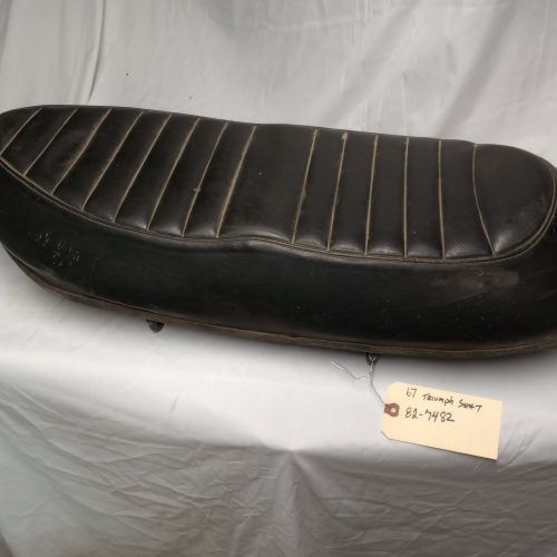 82-7482U Seat, Triumph 1967 - USED#3