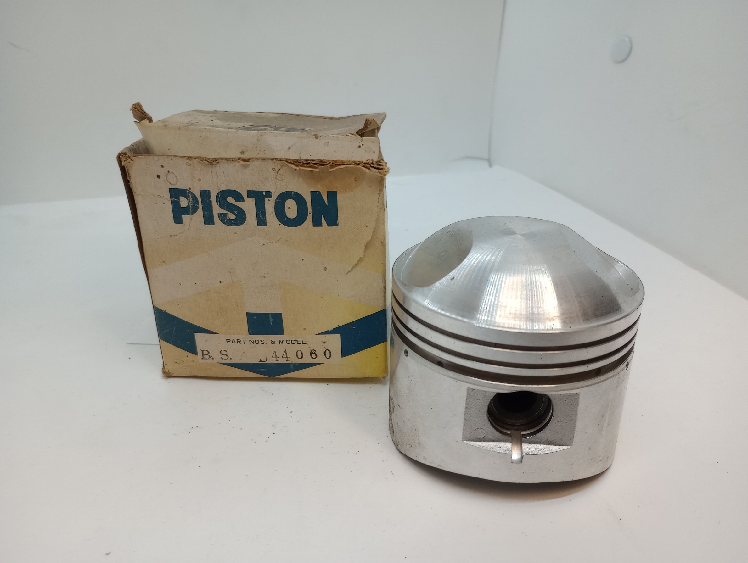 41-0797MC, BSA B44 .060 Piston