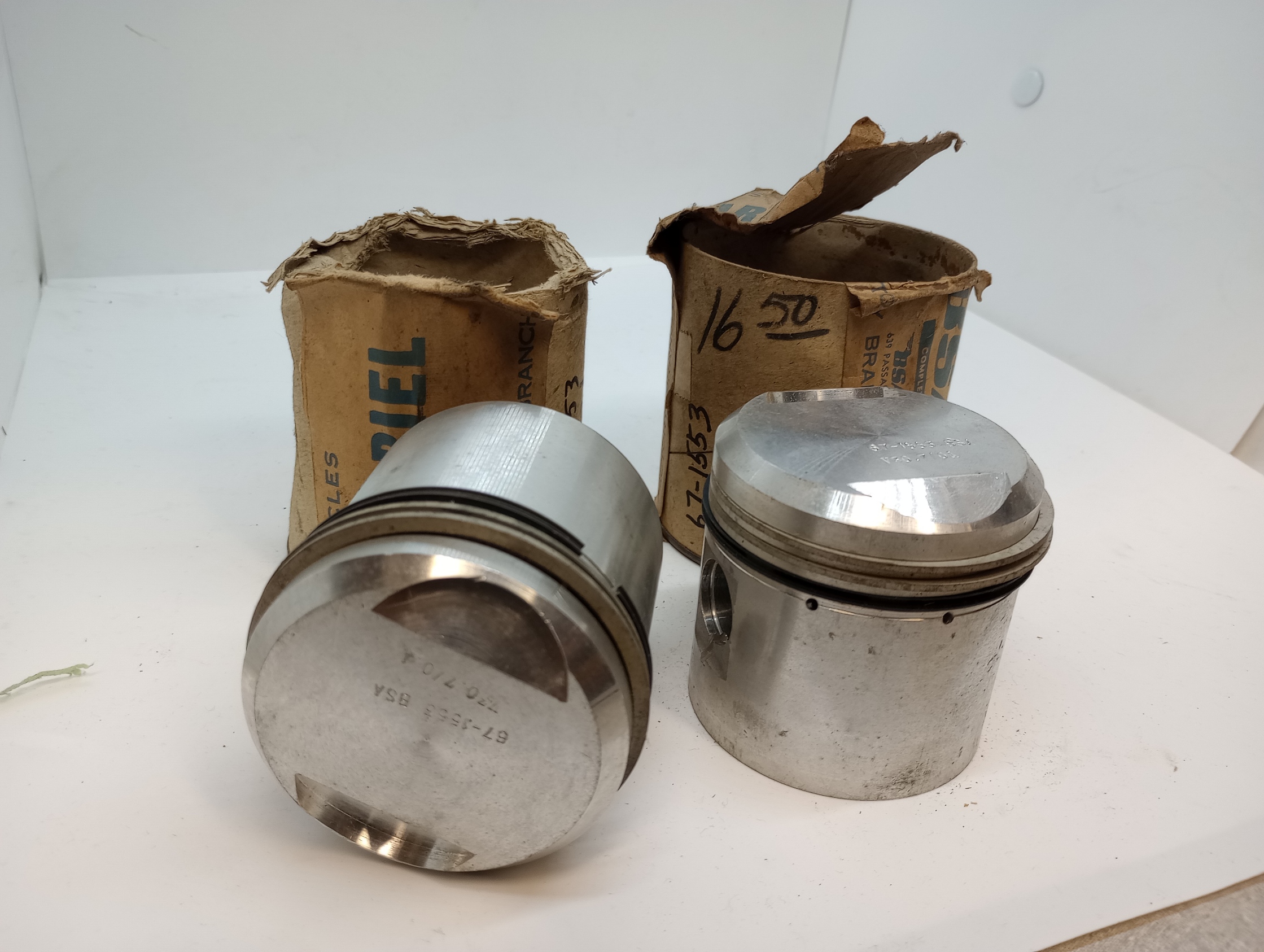 67-1370 BSA A10 PISTON SET A10 STD