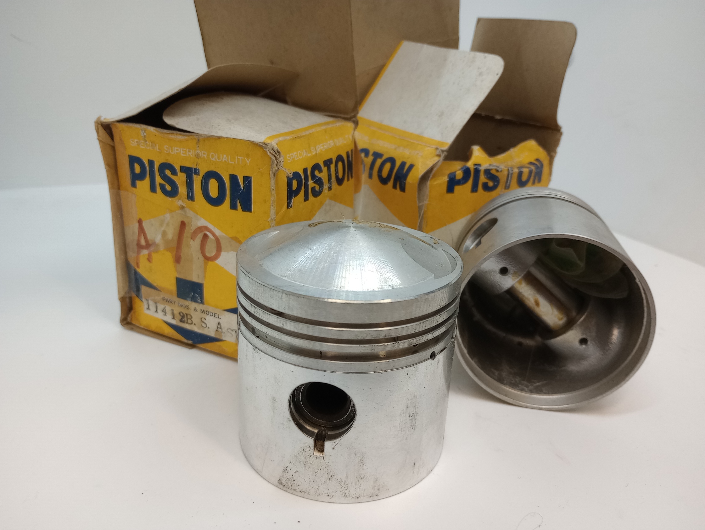67-1370-MC BSA A10 PISTON SET A10 STD