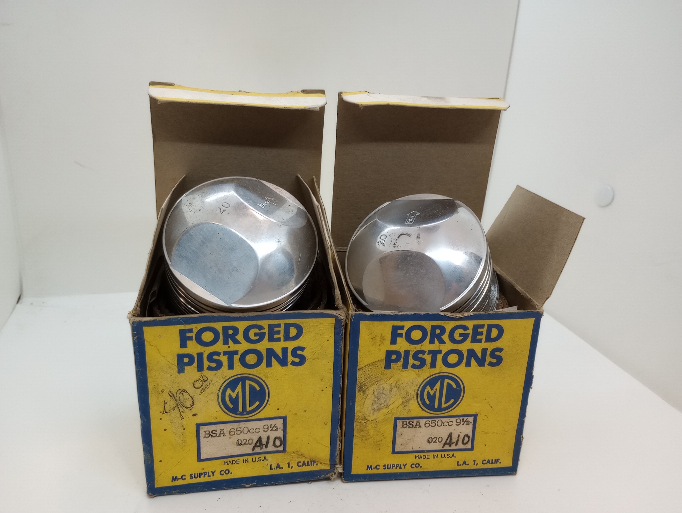 67-1370-MC BSA A10 PISTON SET A10 .020
