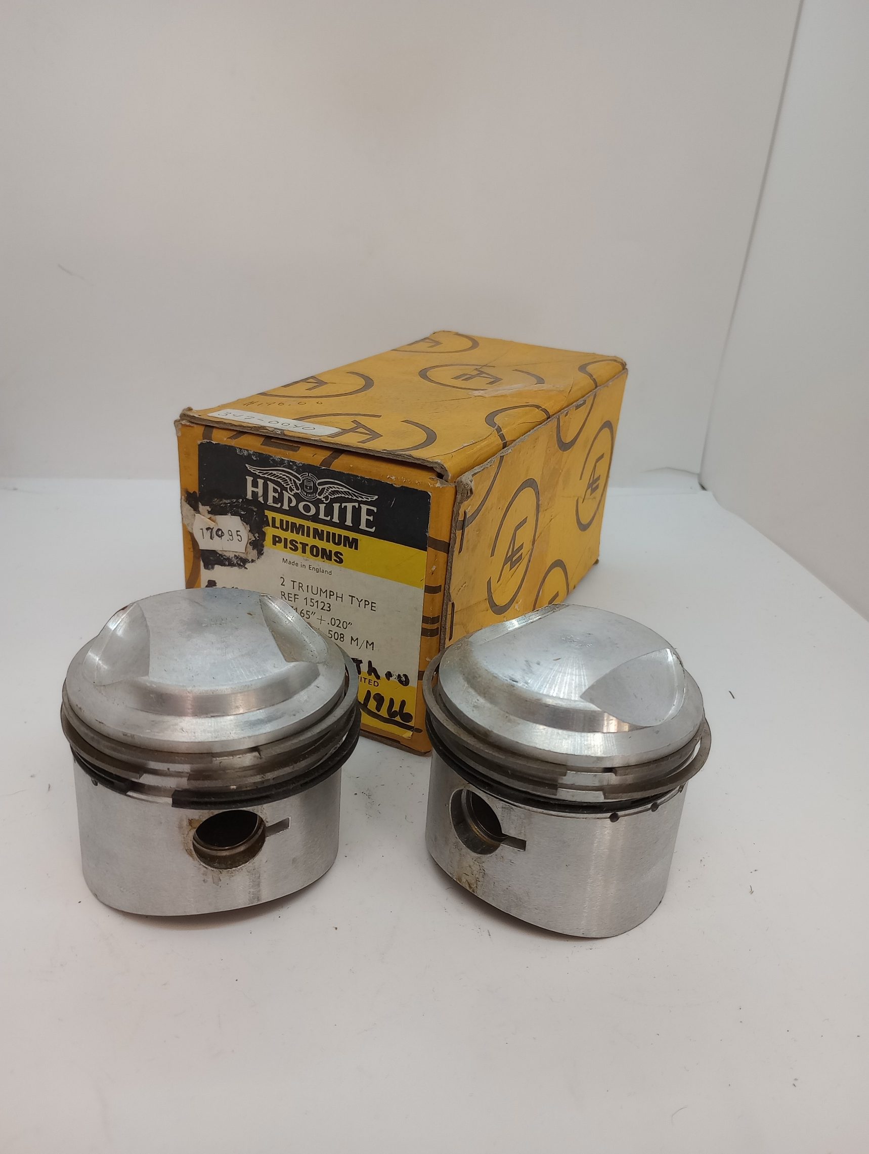 CP174/20 Hepolite Piston Set, .020, Triumph T100 500CC, 7 : 1 CR,