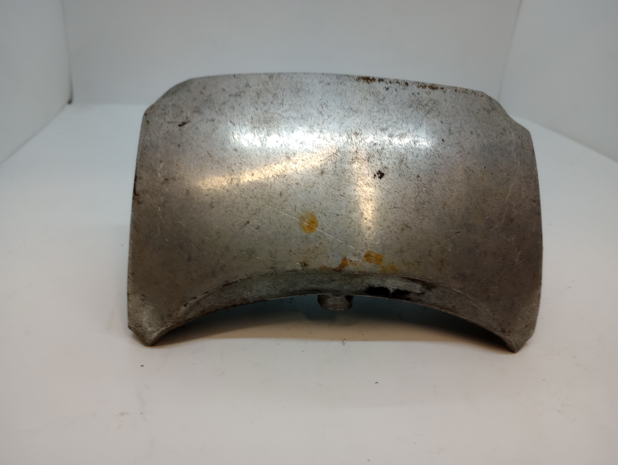 82-8139U Triumph Tail Lamp Support, 68-70