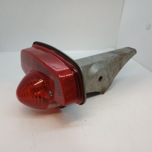 83-2786A Tail Lamp Support 71-72