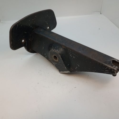 Used original item, correct for the 650 twins A65/TR6/T120