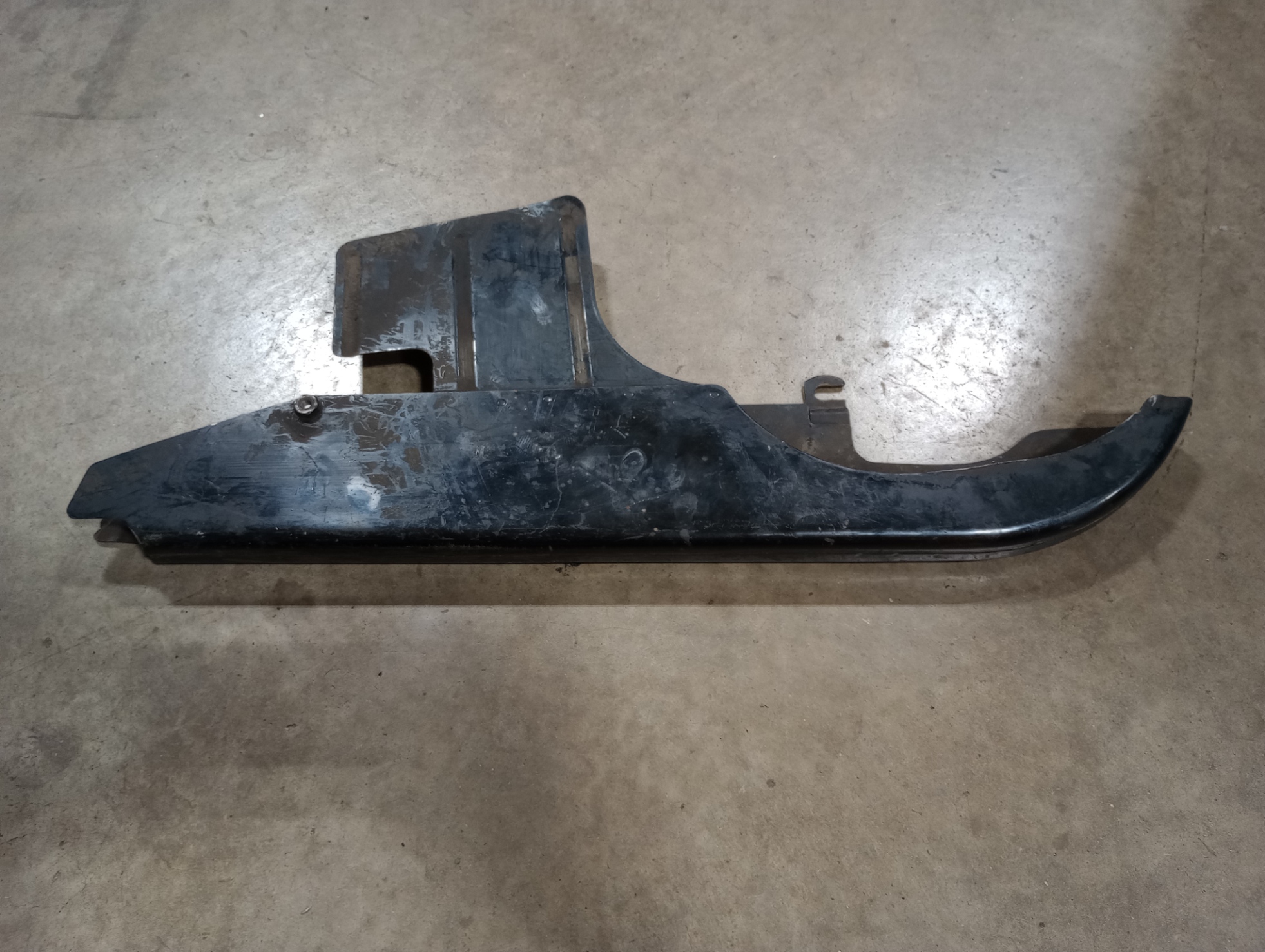 83-3259U BSA A75, Rocket 3 MK2 Chain Guard USED