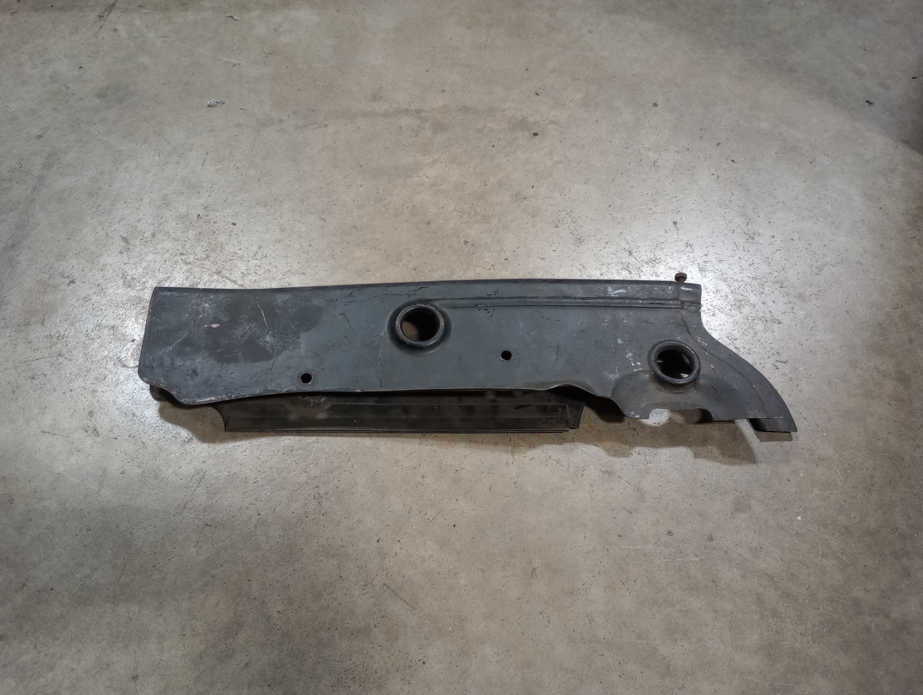 42-7715U BSA A10 Enclosed Chain Guard Upper Section USED