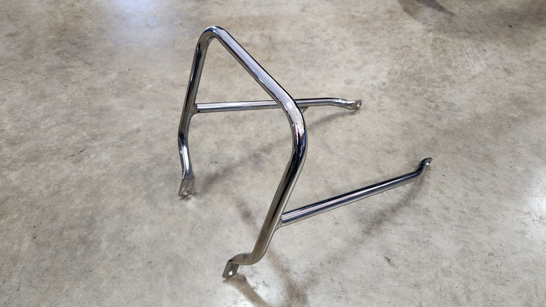 82-9356 Grab Rail Trident T-150 Pre-1970