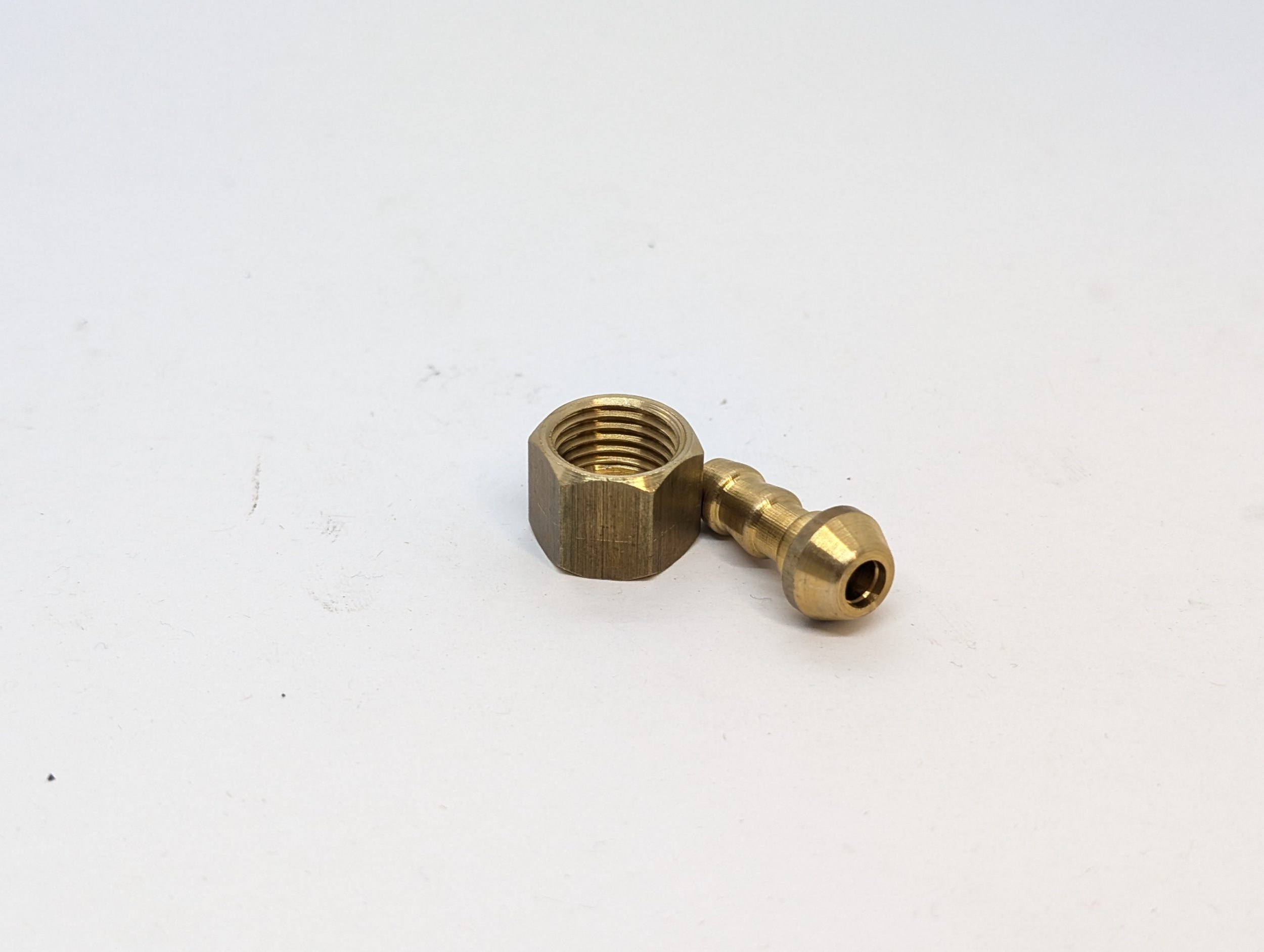 14/042BK Brass Banjo Nut, Fuel/Oil Lines, 7/16, With Spigot