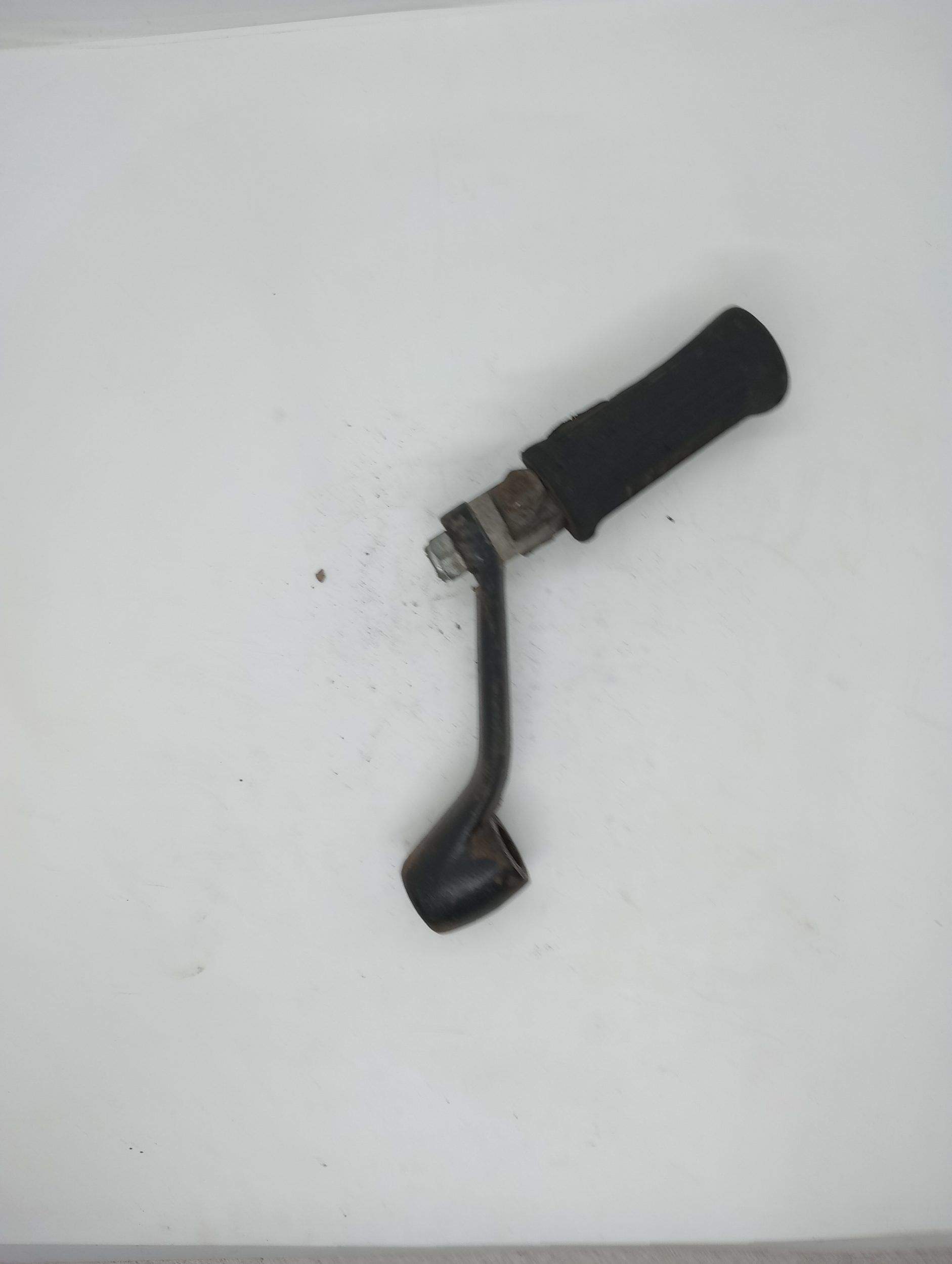 82-8448U Footrest Hanger with Folding Peg, B44/TR25 - USED