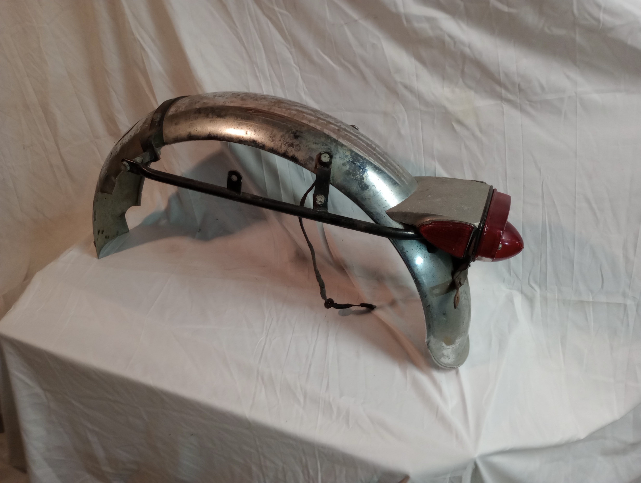 68-6856U Rear Fender, Chrome, 1967-1970 BSA, A65 - USED