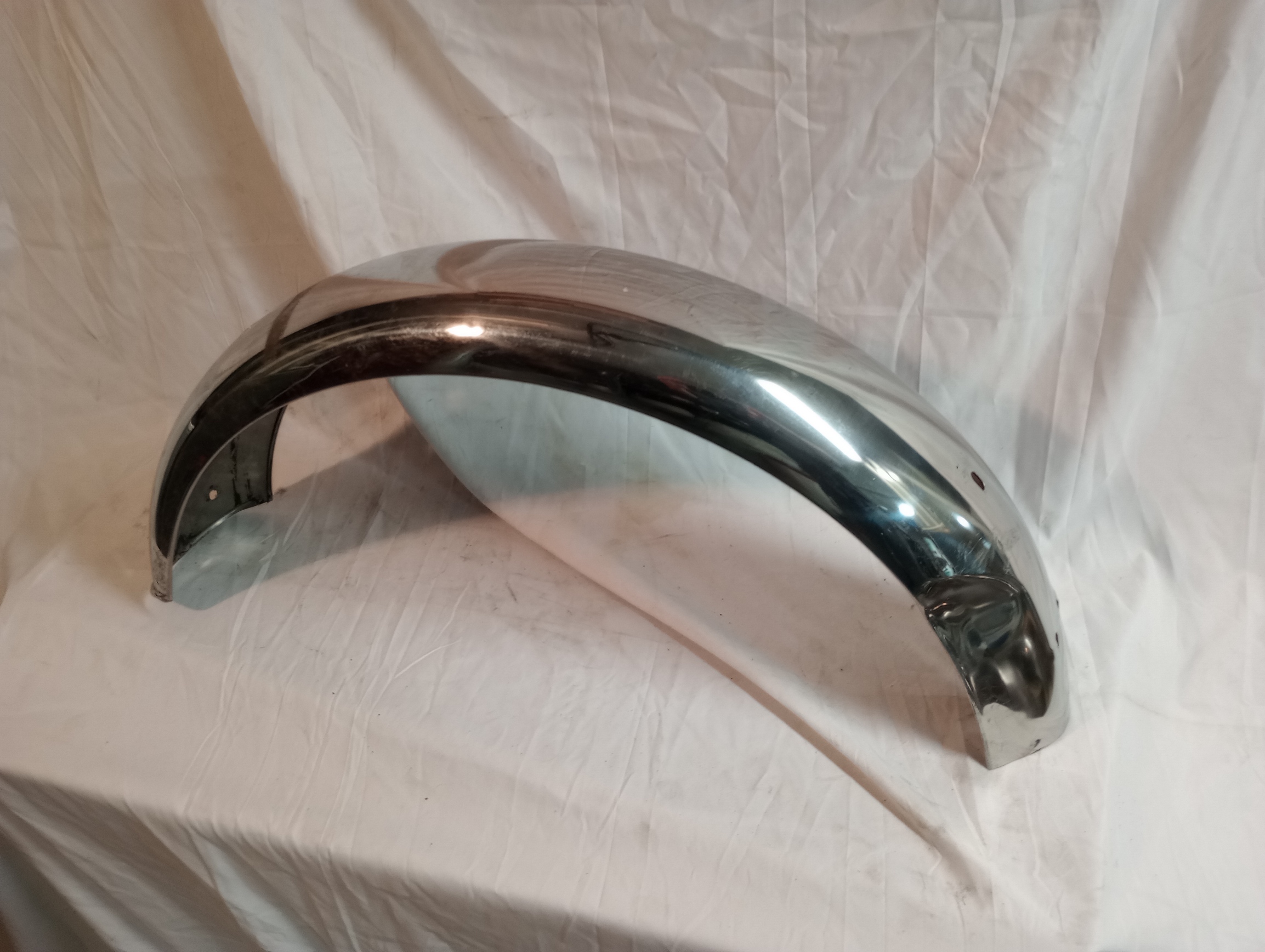 063887U Norton 850 Stainless Rear Fender - USED
