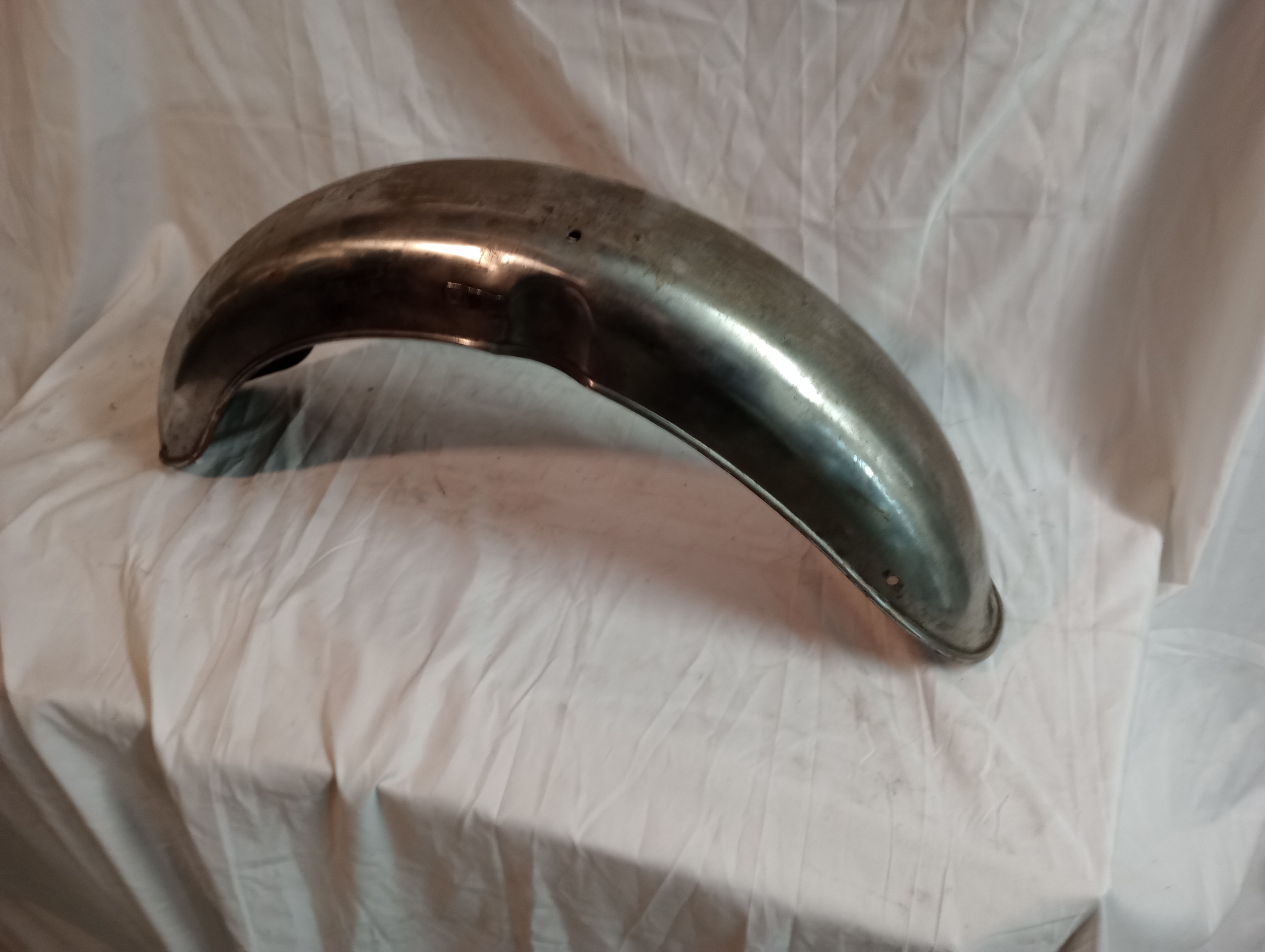 067684U Norton Atlas Front Fender USED